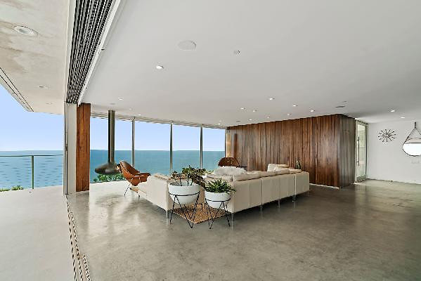 12319 living 1 12319 living 1